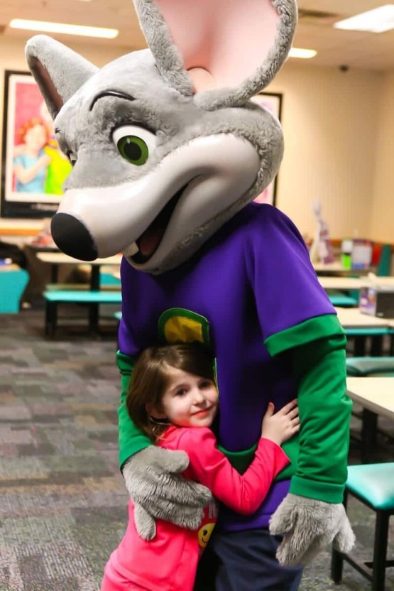 chuck e cheese wallpaper for parties