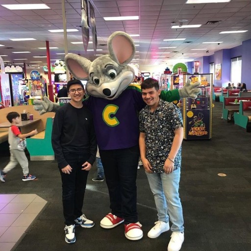 chuck e cheese wallpaper 0022