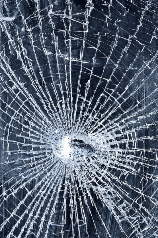 cracked screen wallpaper 0057